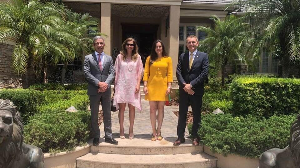 César e Deanna DePaço com o Deputado da Assembleia, Duarte Pacheco e a sua esposa | César DePaço
