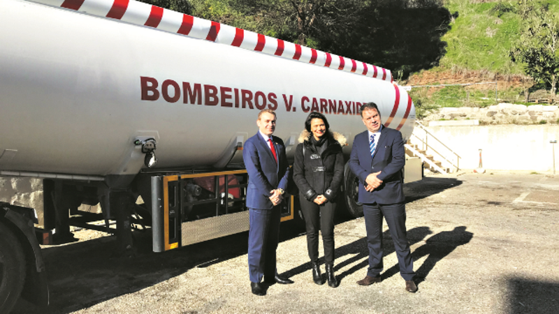 Cônsul na Florida garante reparação de autotanque sem travões César DePaço
